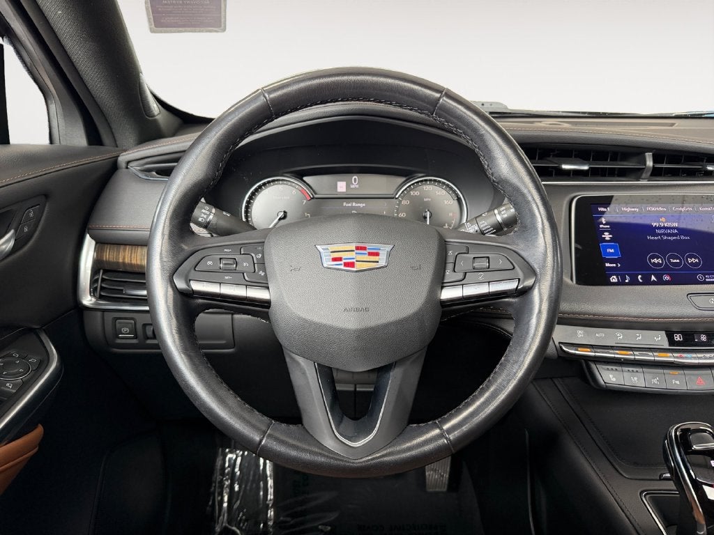 2023 Cadillac XT4 AWD Premium Luxury