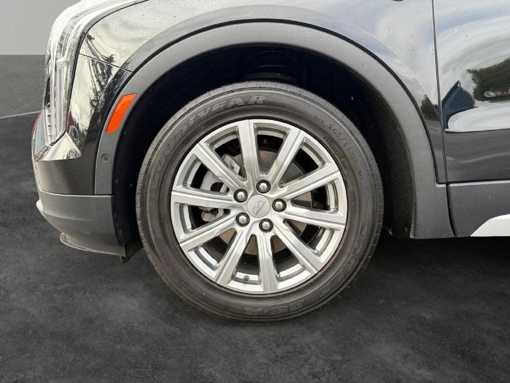 2023 Cadillac XT4 AWD Premium Luxury