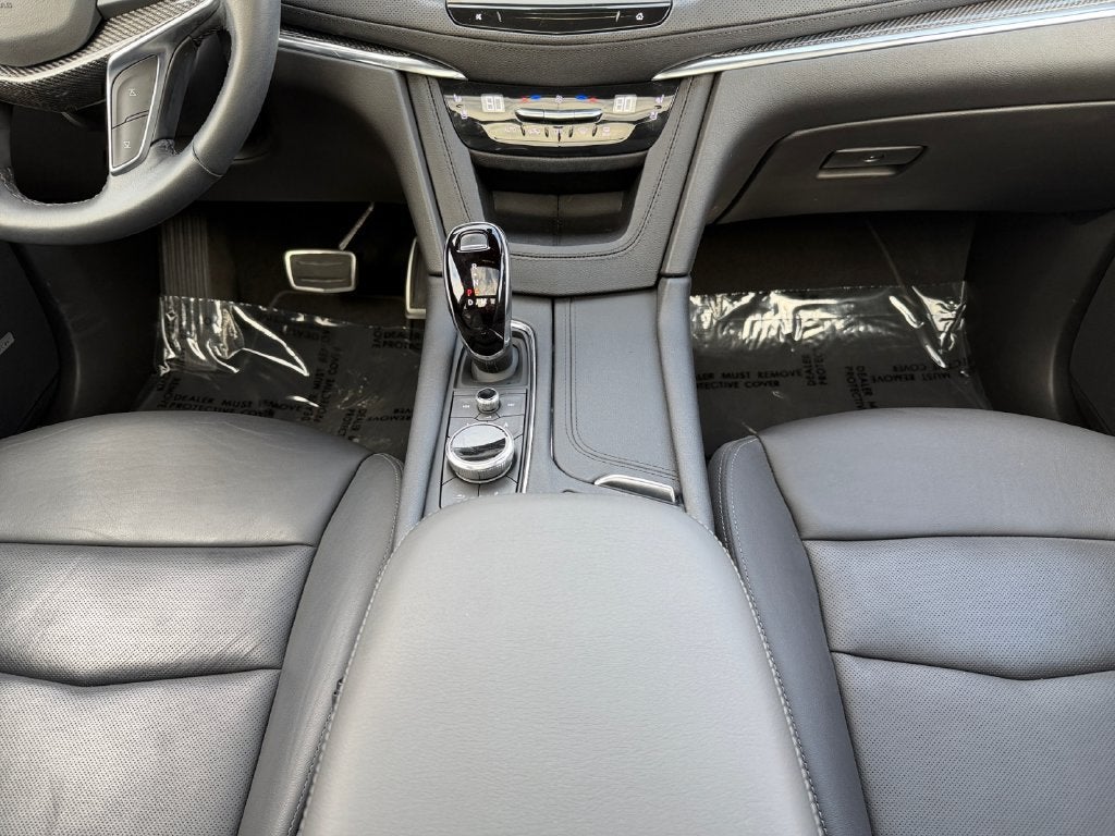 2023 Cadillac XT5 AWD Sport