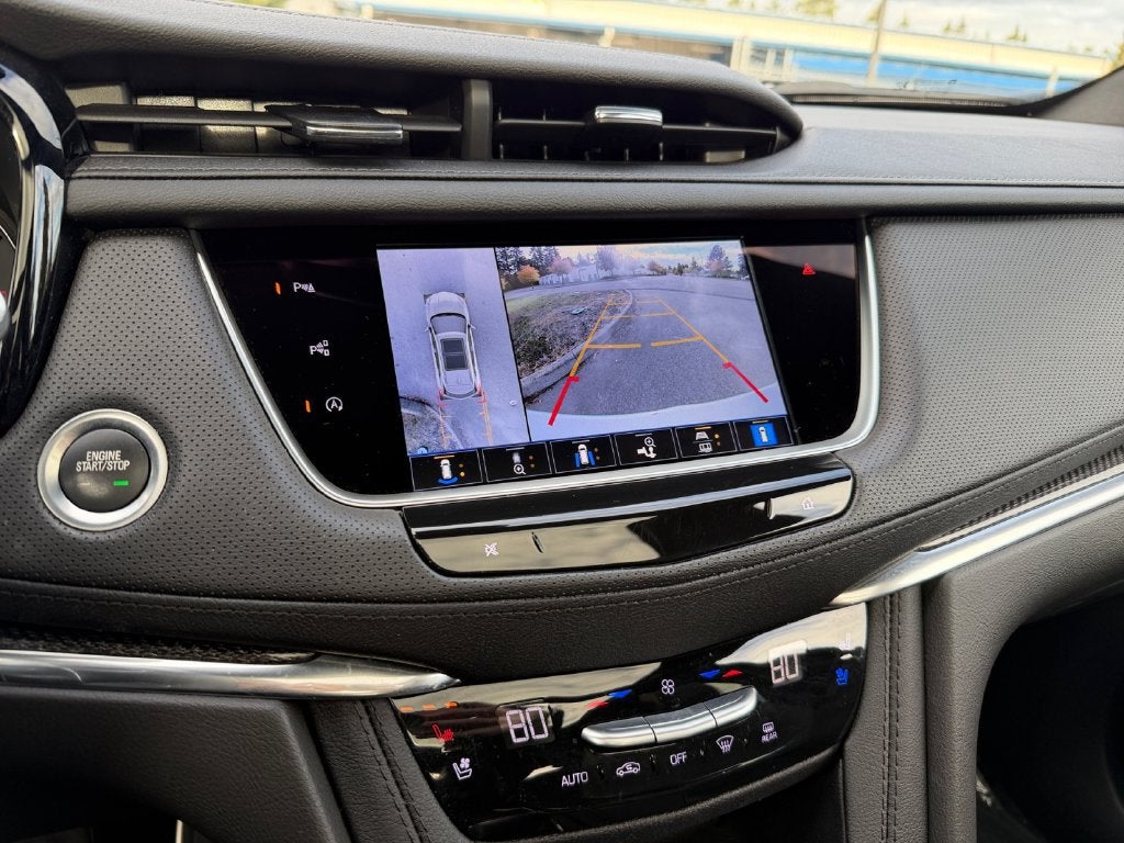2023 Cadillac XT5 AWD Sport