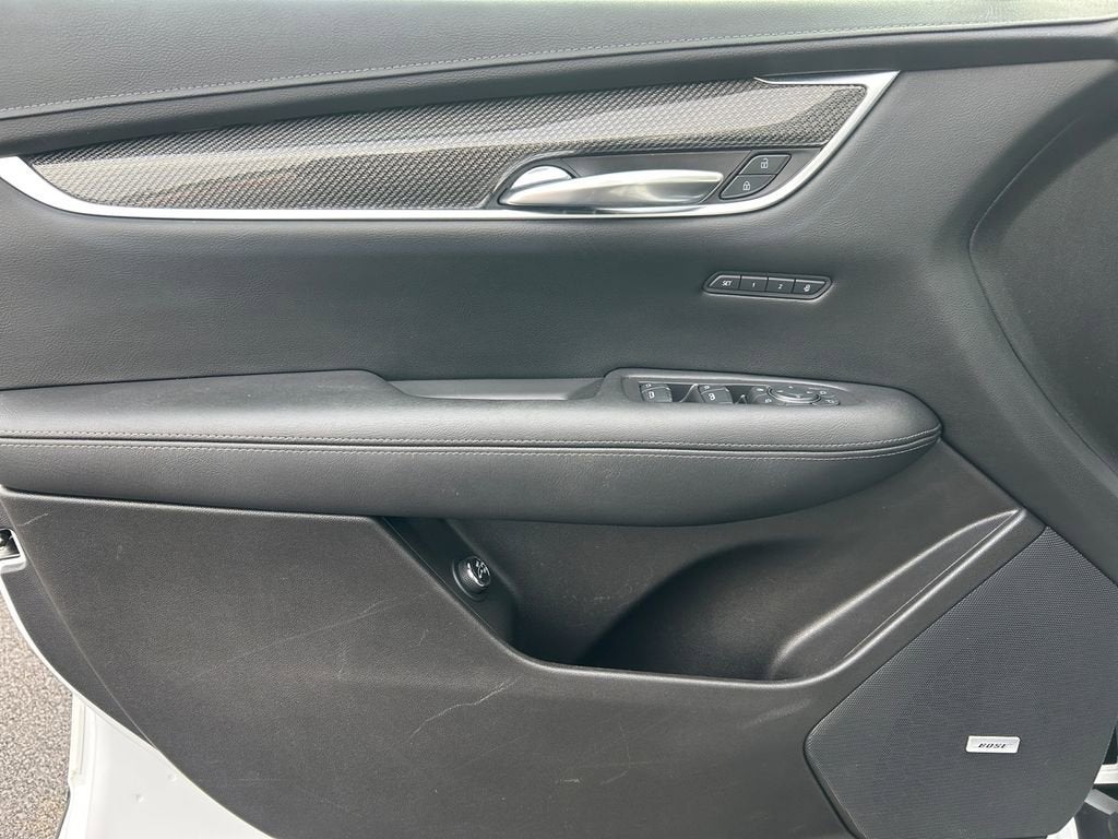 2021 Cadillac XT5 Sport