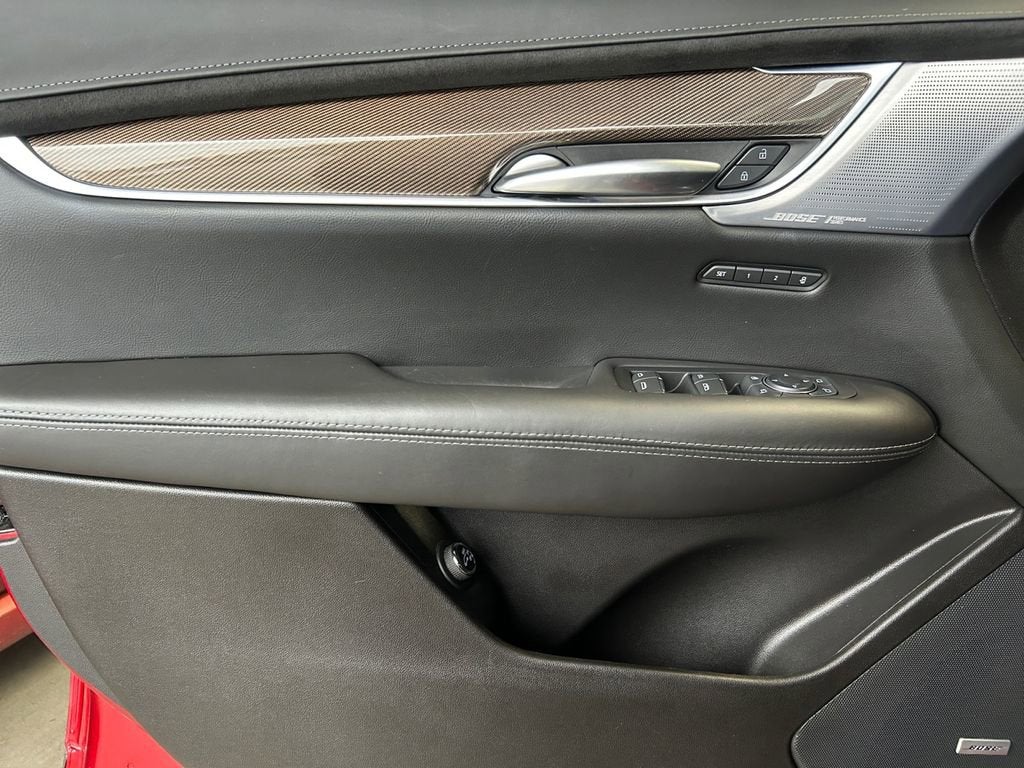 2024 Cadillac XT5 Sport