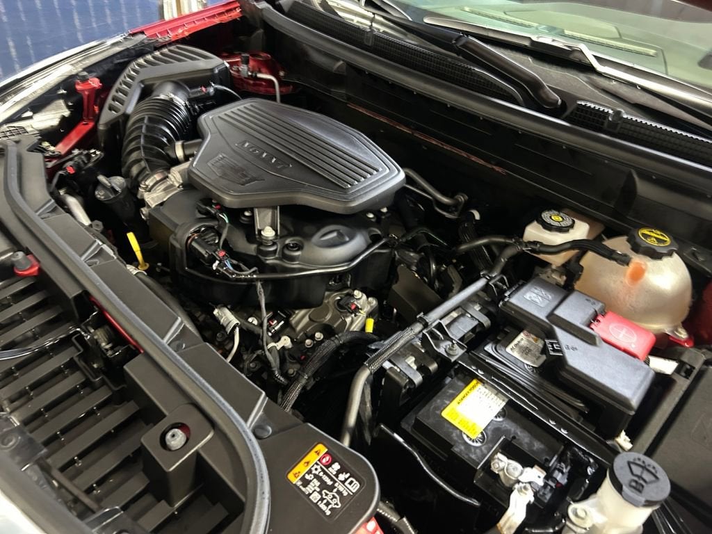 2024 Cadillac XT5 Sport