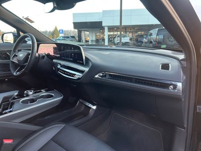 2025 Cadillac LYRIQ Sport 1