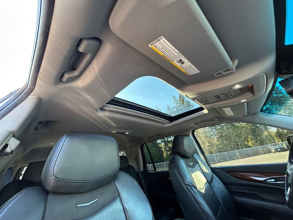 2020 Cadillac Escalade Luxury