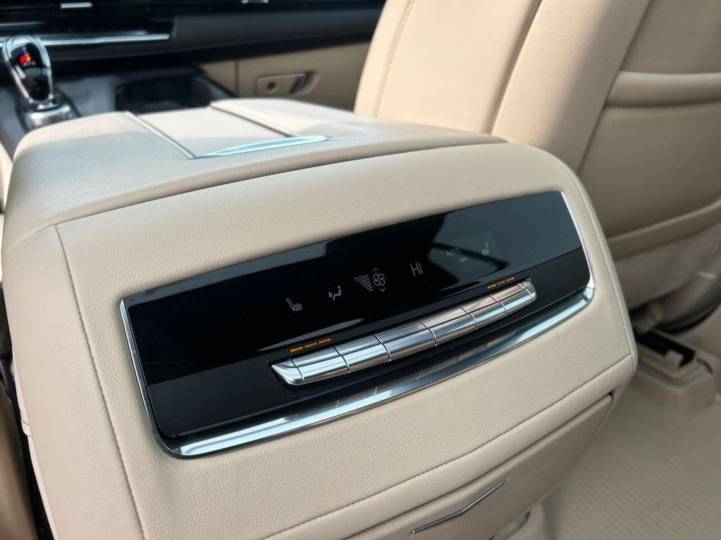 2024 Cadillac Escalade Premium Luxury