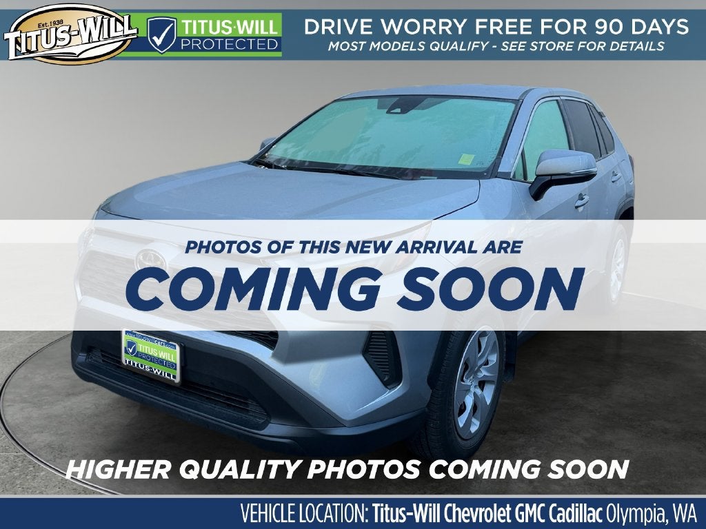 2025 Toyota RAV4 LE