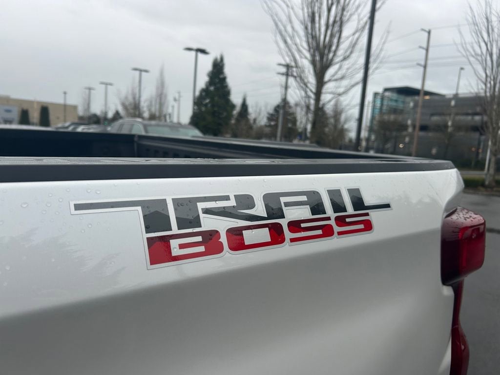 2024 Chevrolet Silverado 1500 LT Trail Boss
