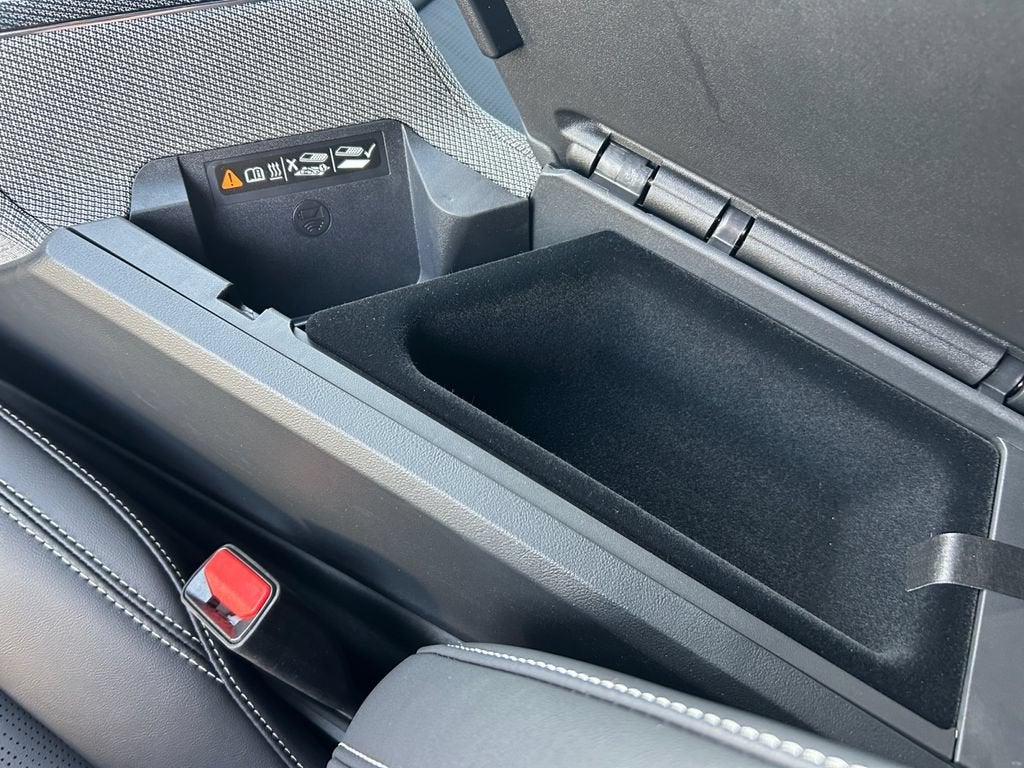 2025 Cadillac OPTIQ Sport 2