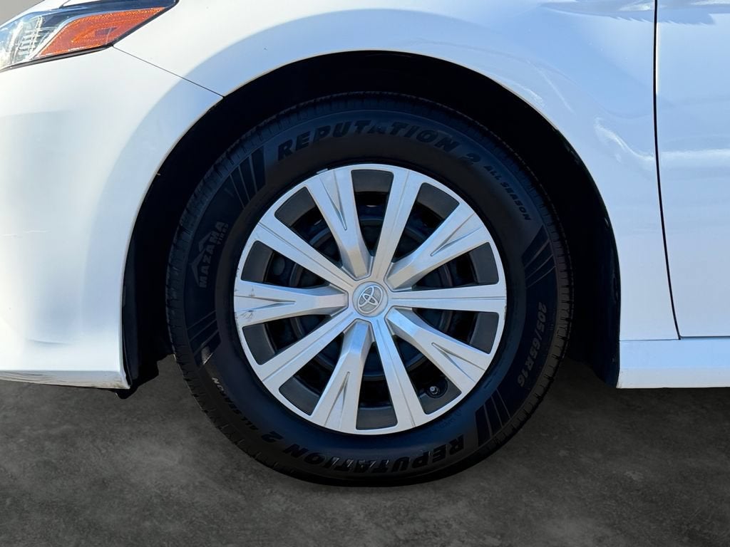 2018 Toyota Camry Hybrid LE