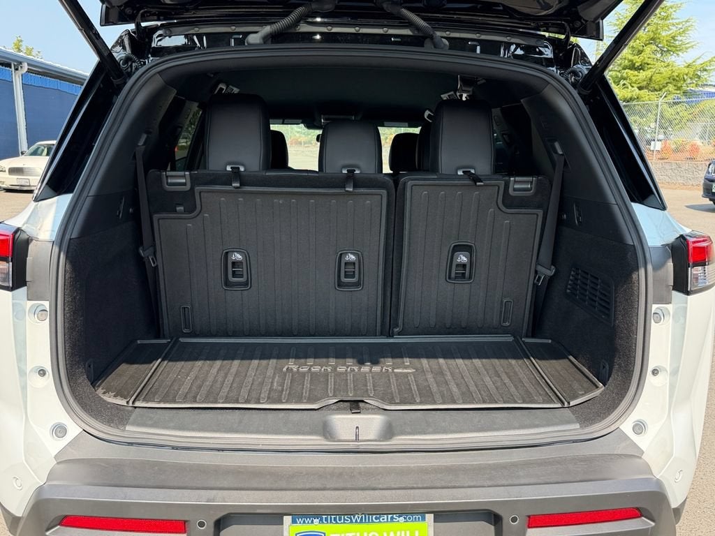 2025 Nissan Pathfinder Rock Creek 4WD