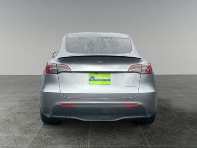 2025 Tesla Model Y Performance