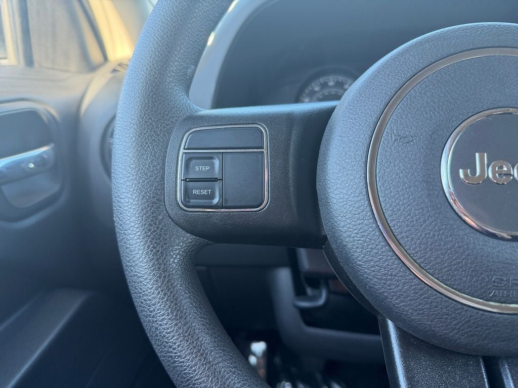 2016 Jeep Patriot Sport
