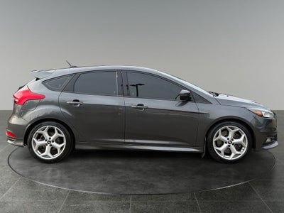 2017 Ford Focus ST