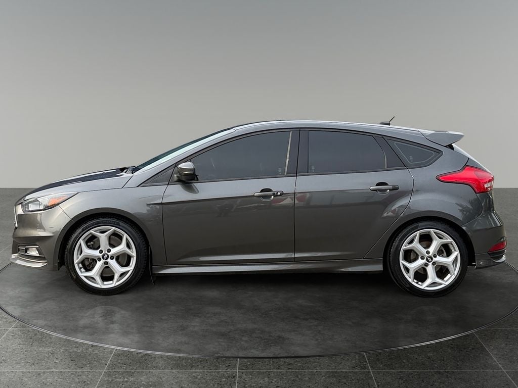 2017 Ford Focus ST
