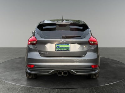 2017 Ford Focus ST