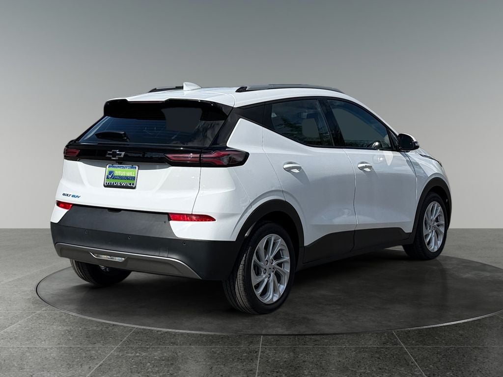 2022 Chevrolet Bolt EUV LT