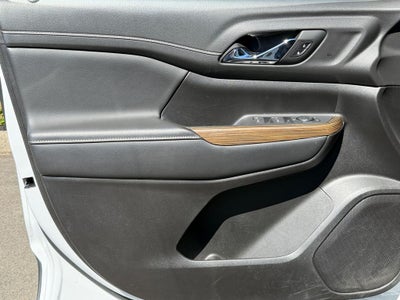2022 GMC Acadia SLE