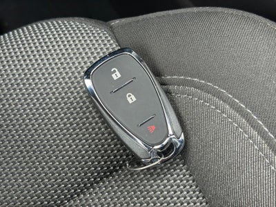 2022 Chevrolet Traverse LT Cloth w/2FL