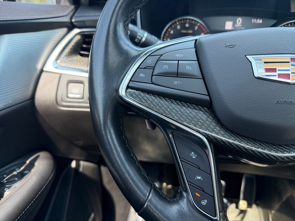 2020 Cadillac XT5 Sport