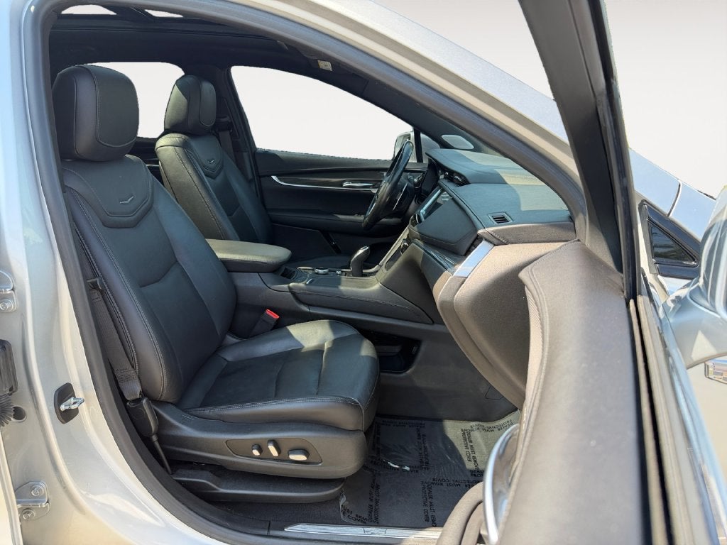 2020 Cadillac XT5 Sport