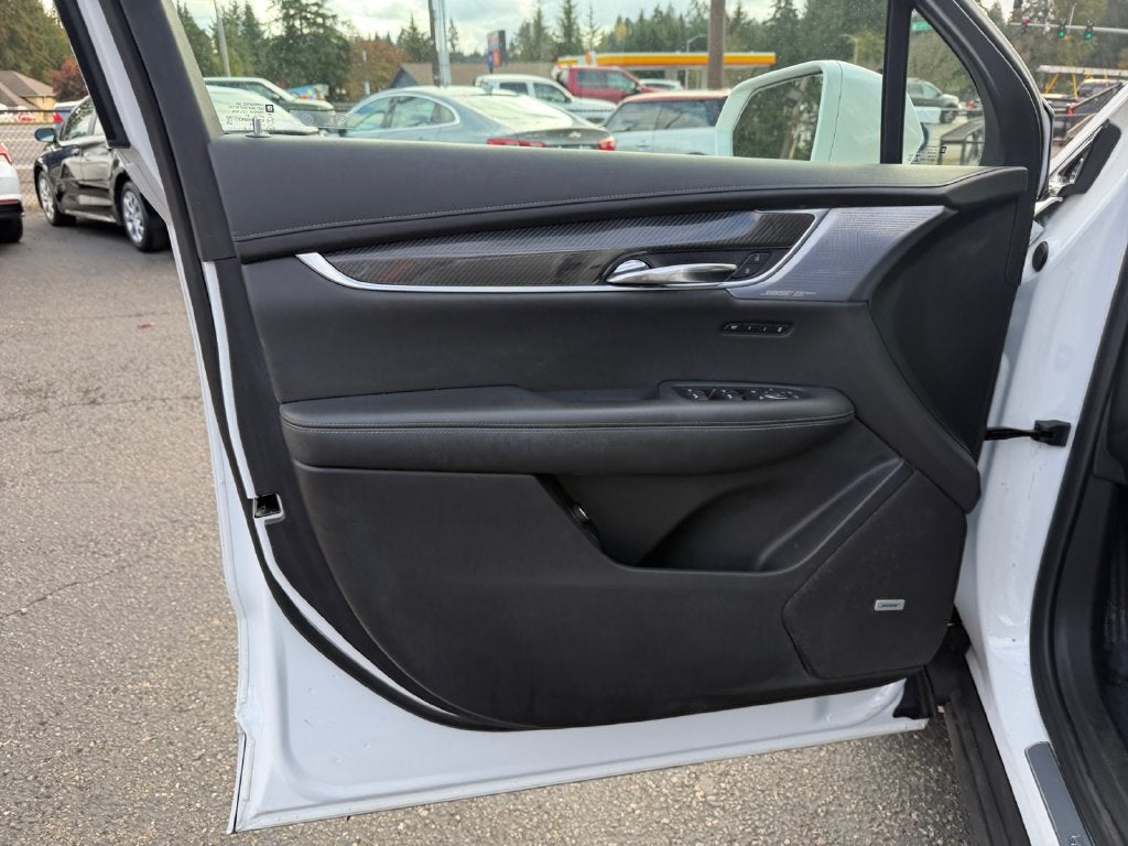 2020 Cadillac XT6 Sport