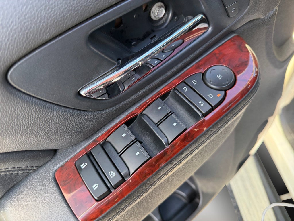 2011 Cadillac Escalade Premium