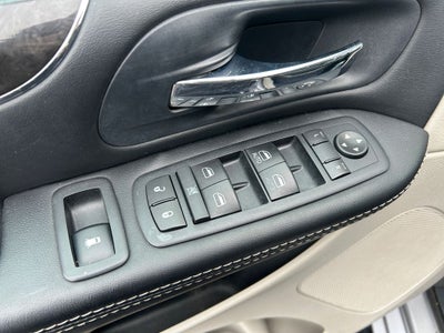 2015 Chrysler Town & Country Touring