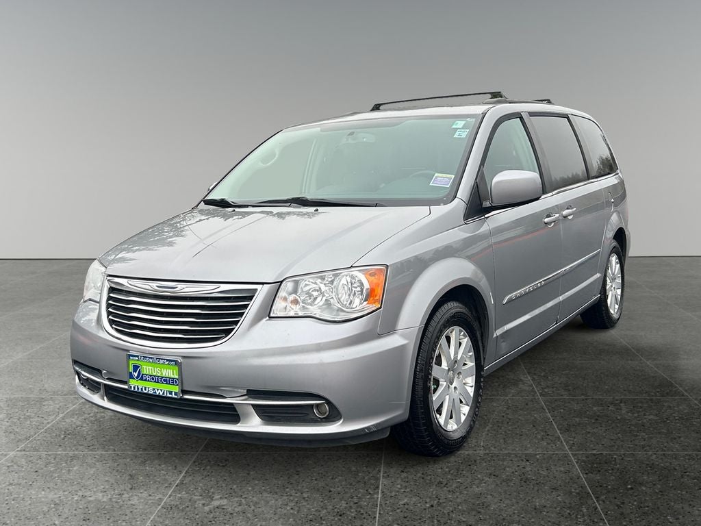 2015 Chrysler Town & Country Touring