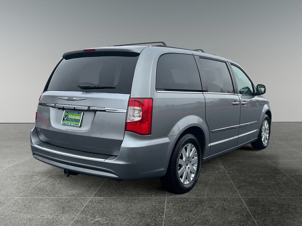 2015 Chrysler Town & Country Touring