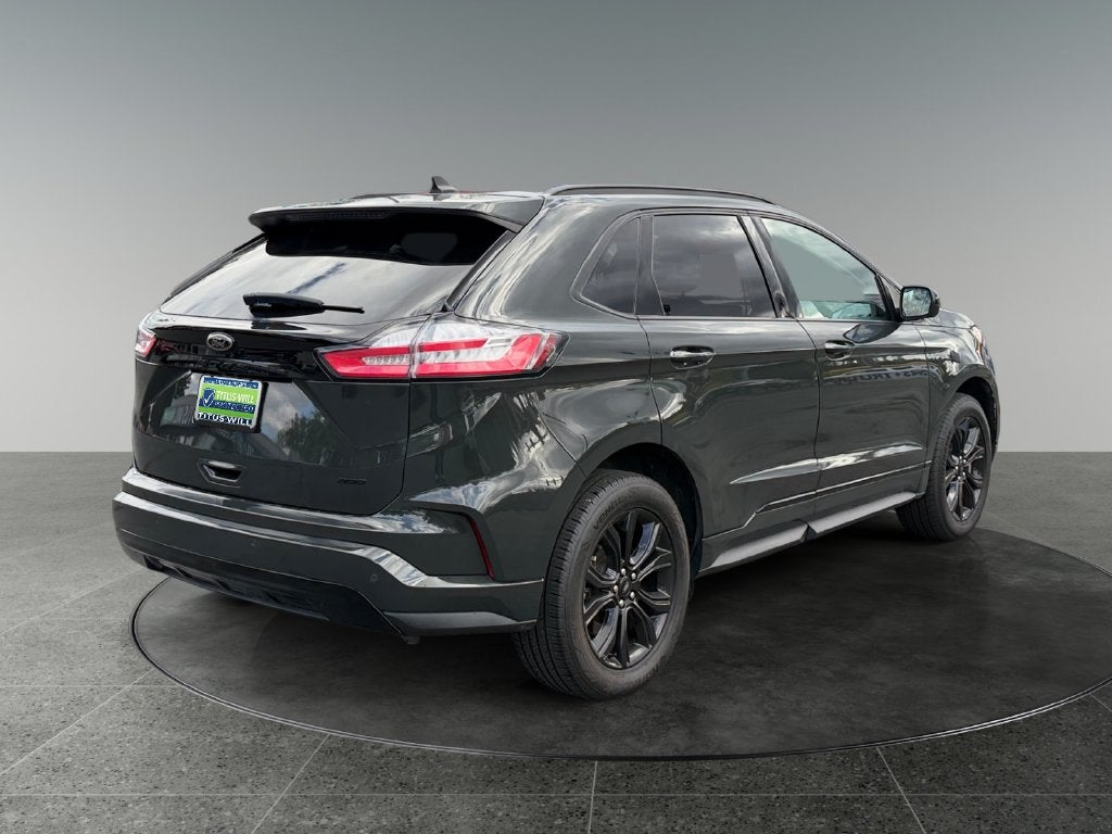 2024 Ford Edge SE