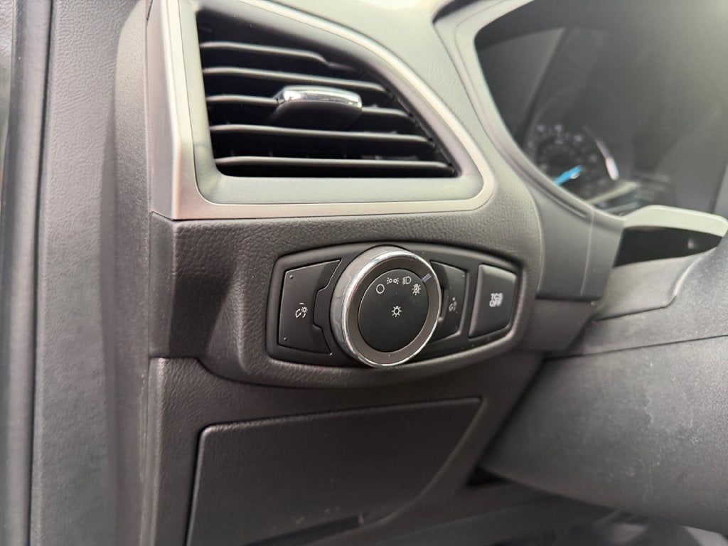 2024 Ford Edge SE