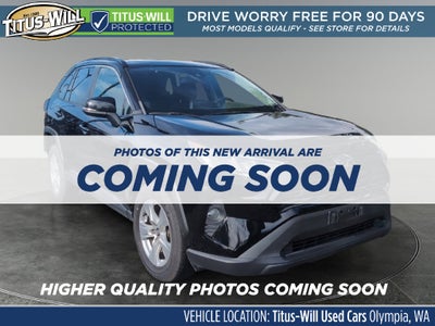 2020 Toyota RAV4 XLE
