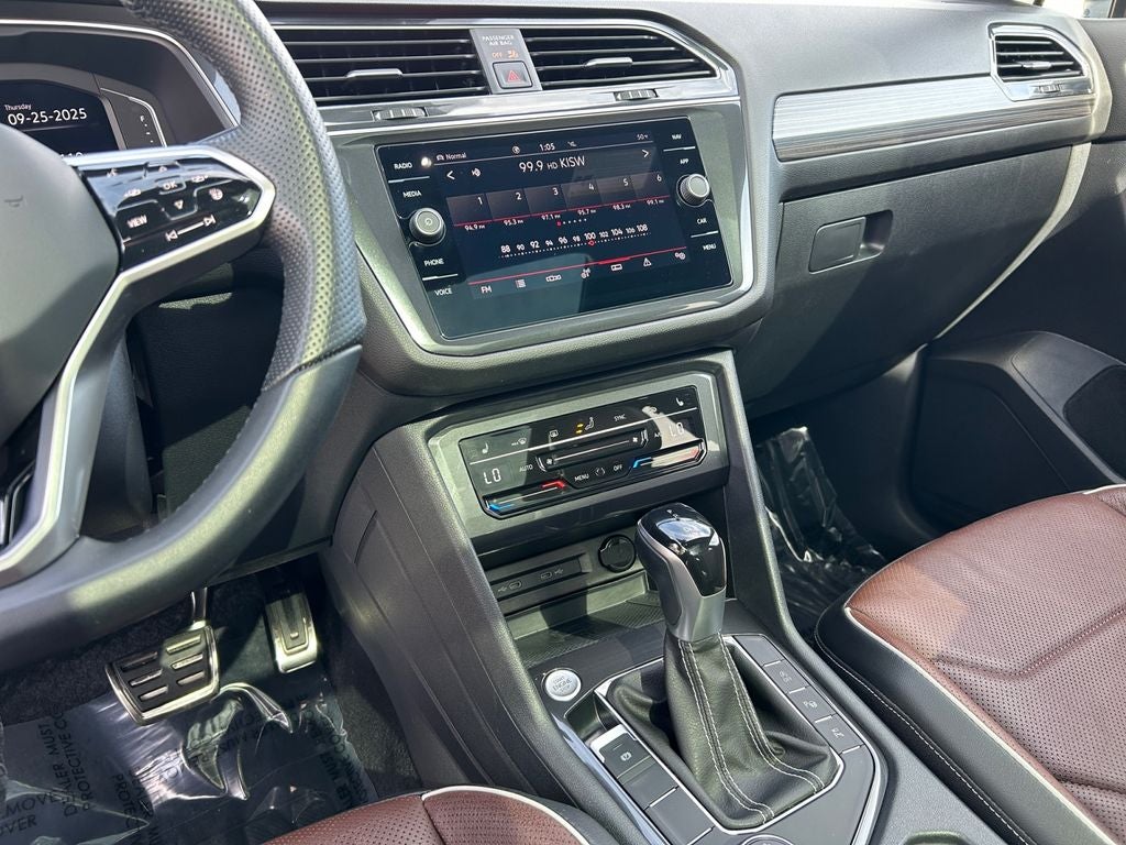 2022 Volkswagen Tiguan 2.0T SEL R-Line