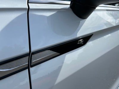 2022 Volkswagen Tiguan 2.0T SEL R-Line