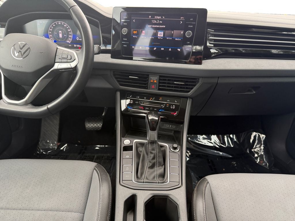 2025 Volkswagen Jetta 1.5T SE