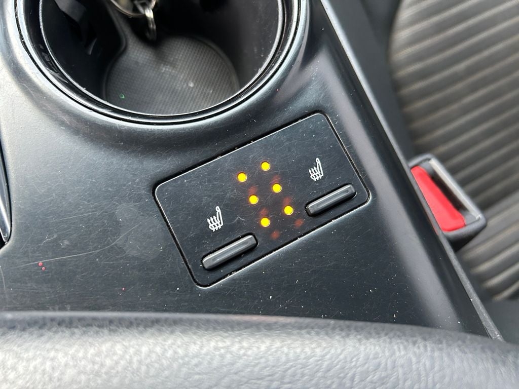 2019 Toyota Camry Hybrid SE