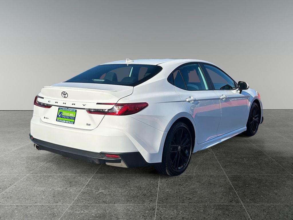 2025 Toyota Camry SE