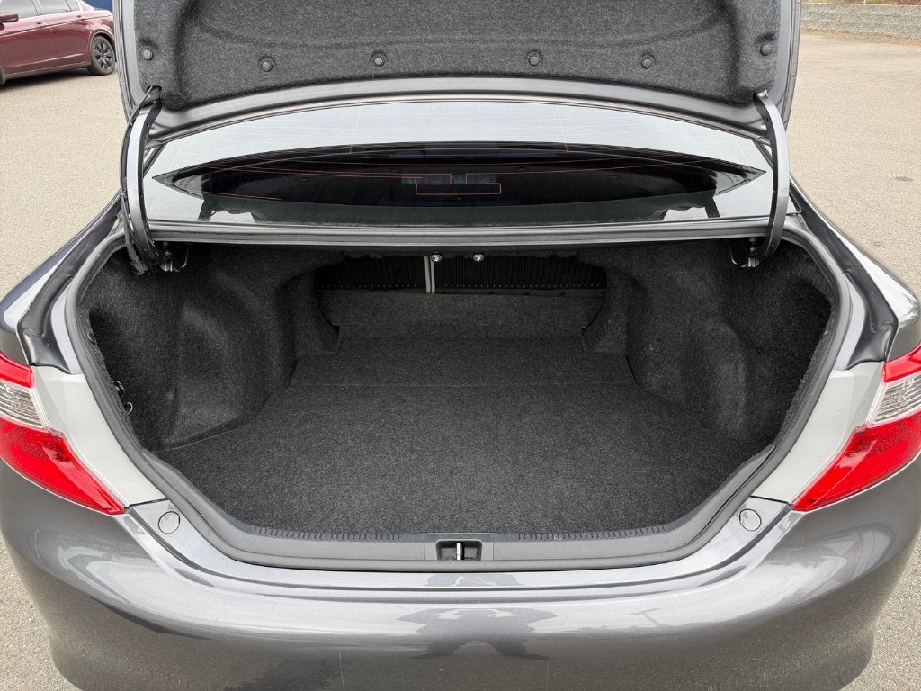 2013 Toyota Camry LE