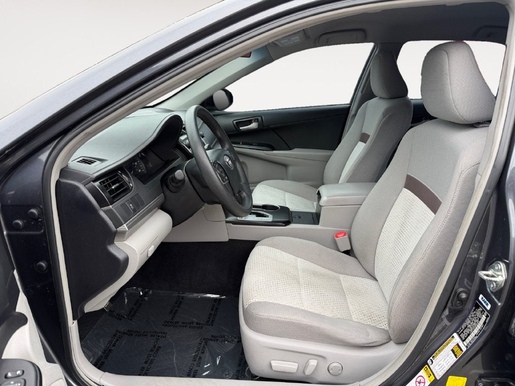 2013 Toyota Camry LE