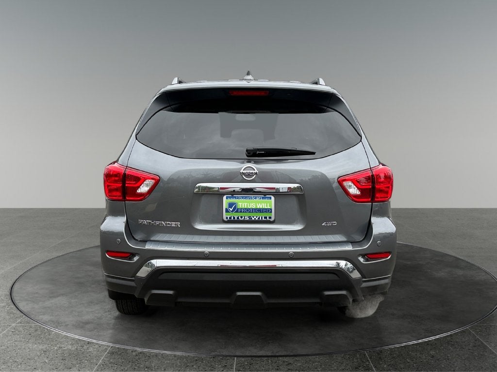 2020 Nissan Pathfinder S
