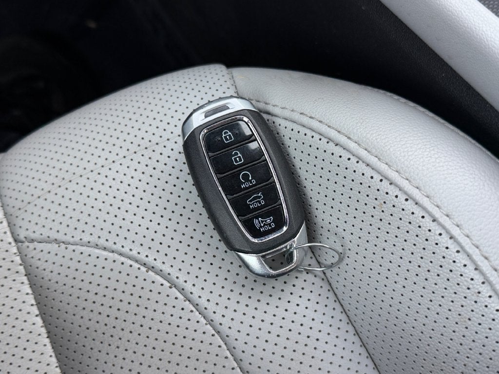 2021 Hyundai Elantra Limited