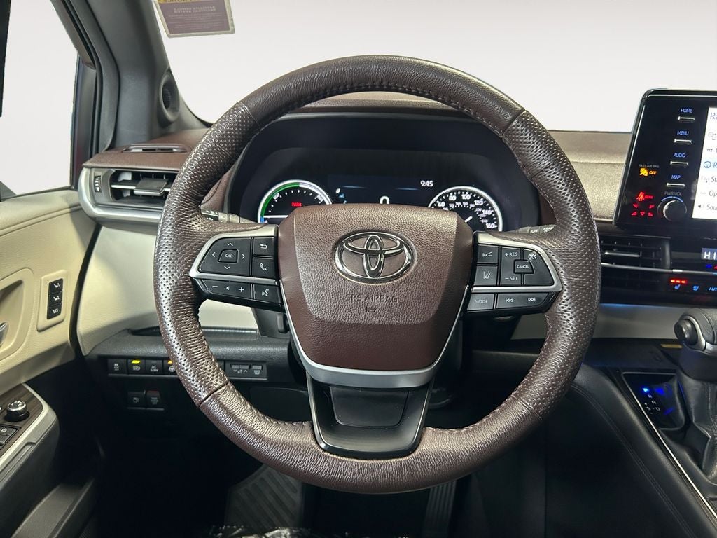 2022 Toyota Sienna Platinum 7 Passenger