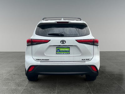 2022 Toyota Highlander XLE