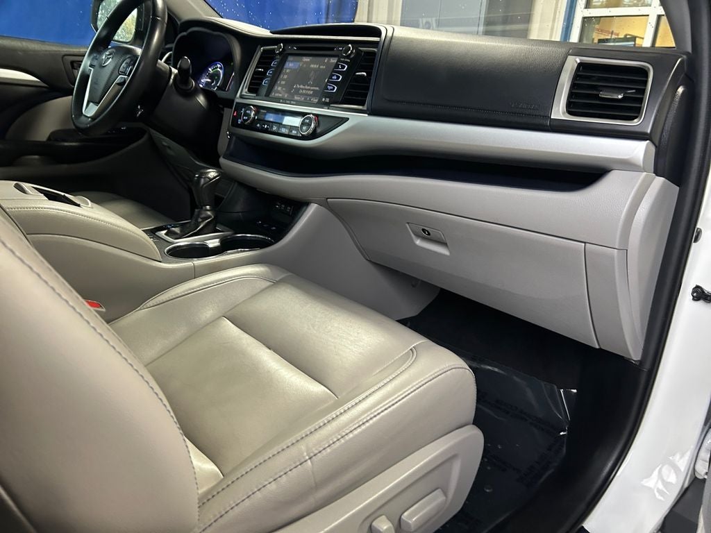 2019 Toyota Highlander Hybrid XLE