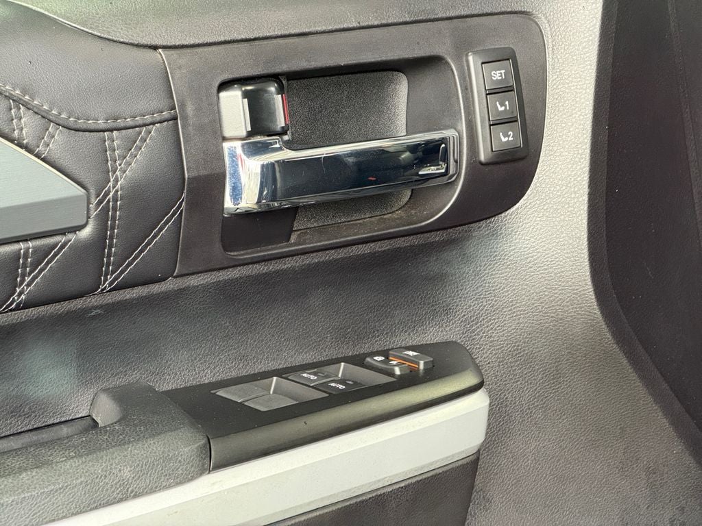 2020 Toyota Tundra Platinum 5.7L V8