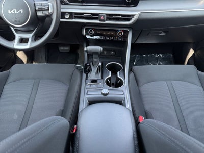 2022 Kia K5 LXS