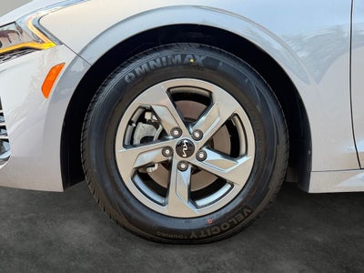 2022 Kia K5 LXS