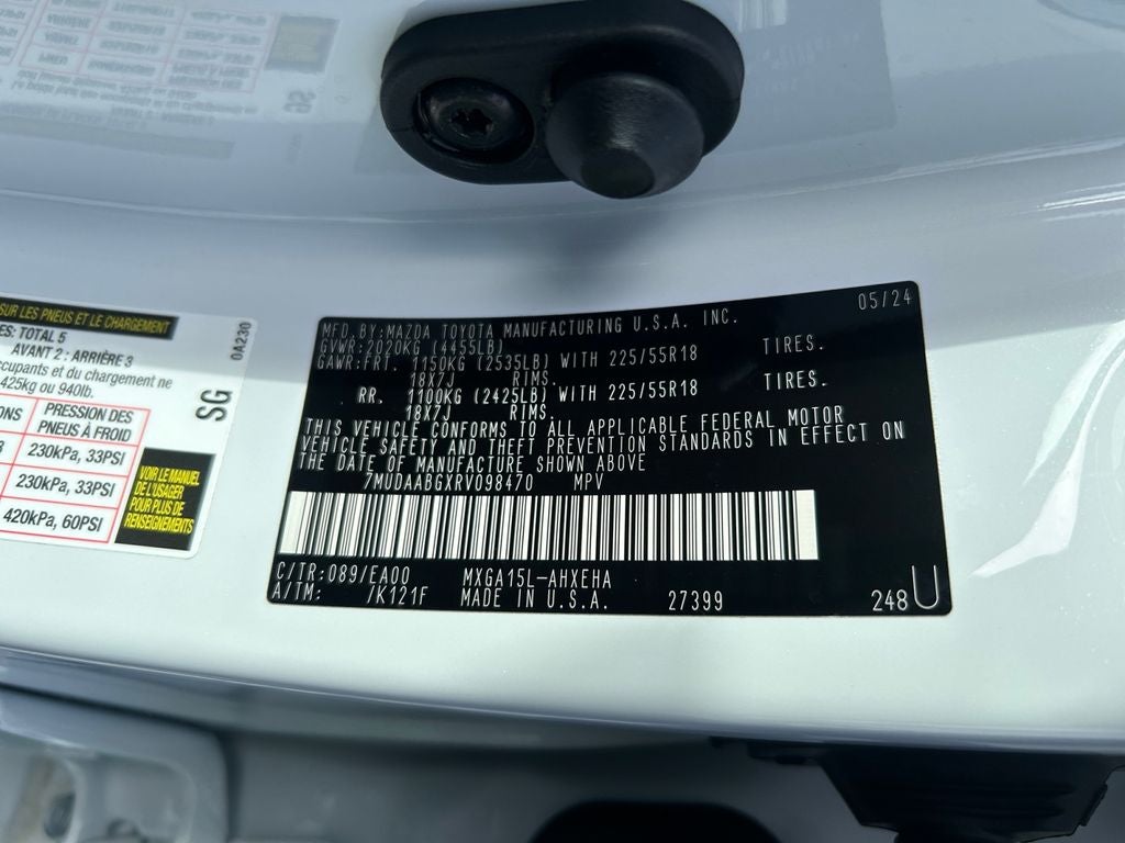 2024 Toyota Corolla Cross XLE