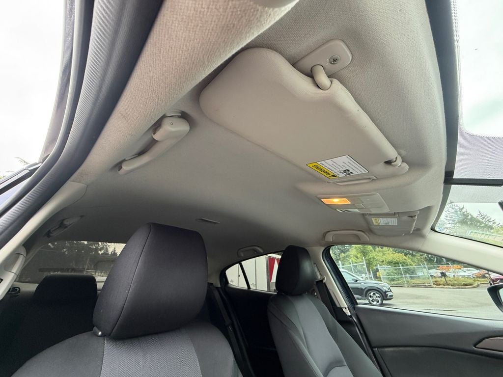 2015 Mazda Mazda3 i Sport
